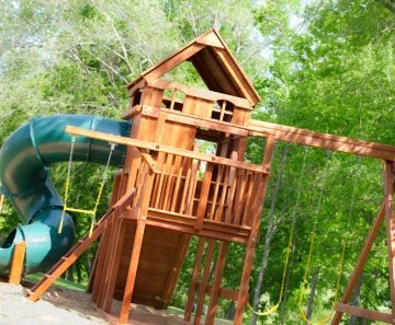 Play Set Pressure Washing in Hickory Grove