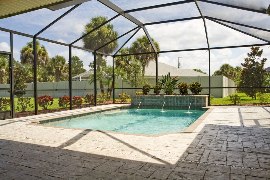 Pool Cage Cleaning by Trident Pro II, LLC