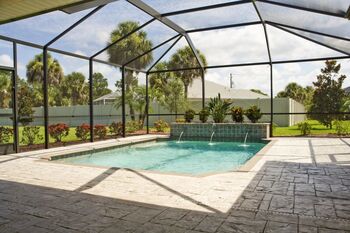Pool Cage Cleaning in Groves, North Carolina by Trident Pro II, LLC