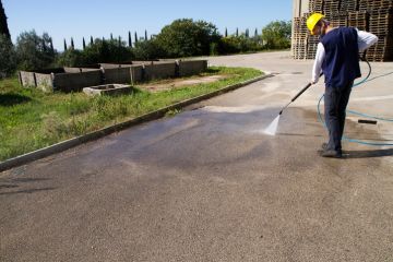 Concrete Cleaning, Power Washing in Hickory Grove, South Carolina