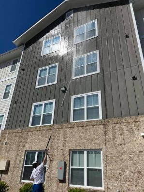Commercial Pressure Washing